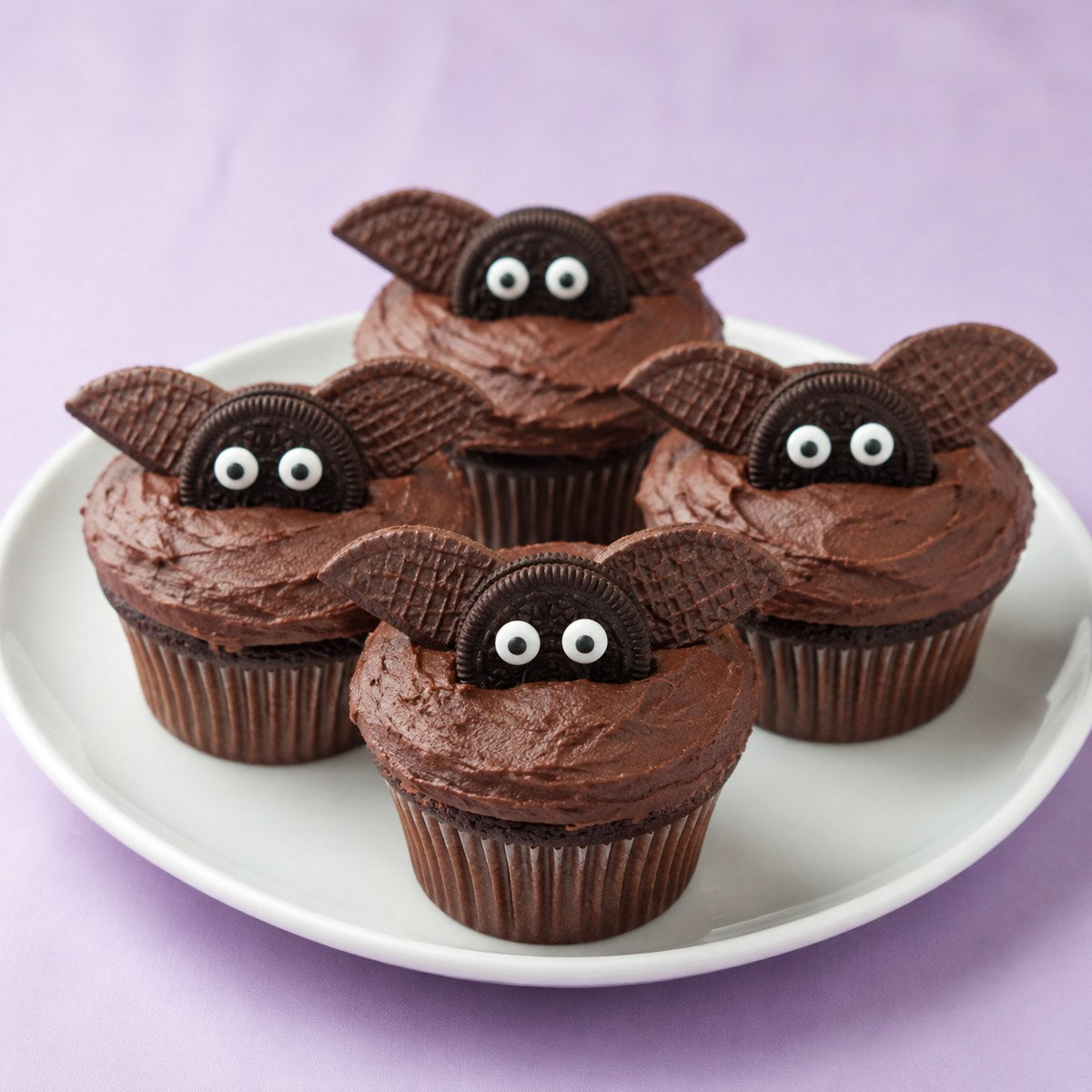 Bat Besties dessert concept